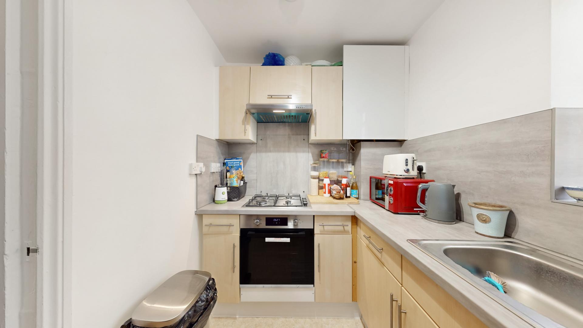 Modern Apartment with Private Balcony Sutherland Avenue, Maida Vale